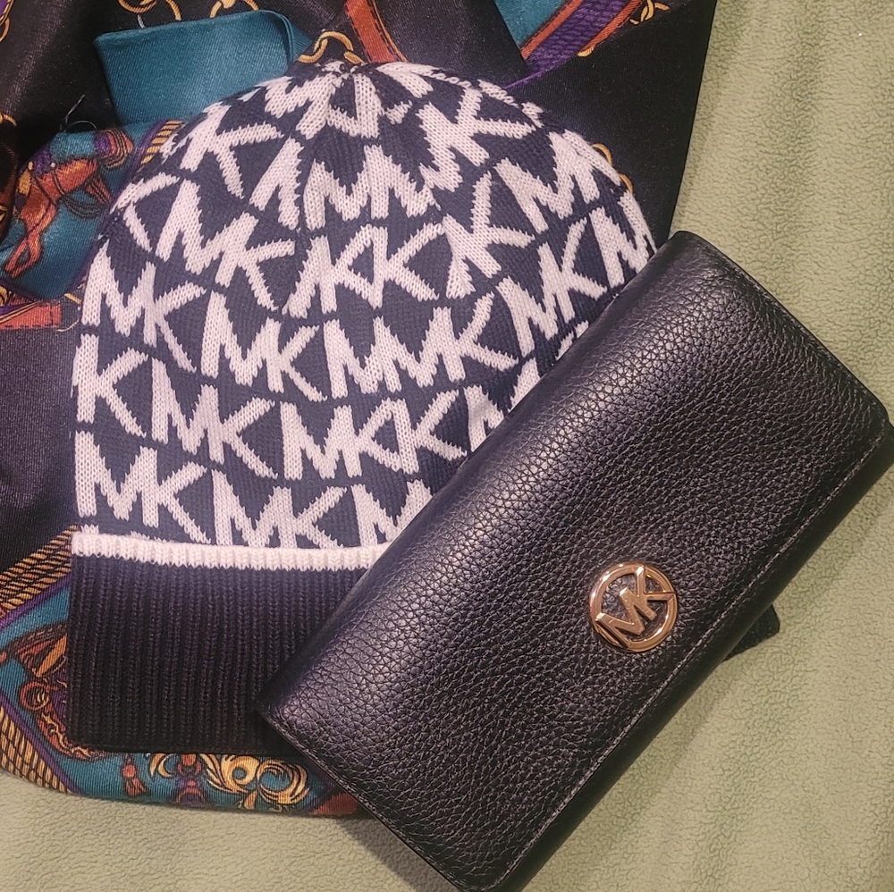 Michael Kors Wallet/Clutch and Beanie Hat